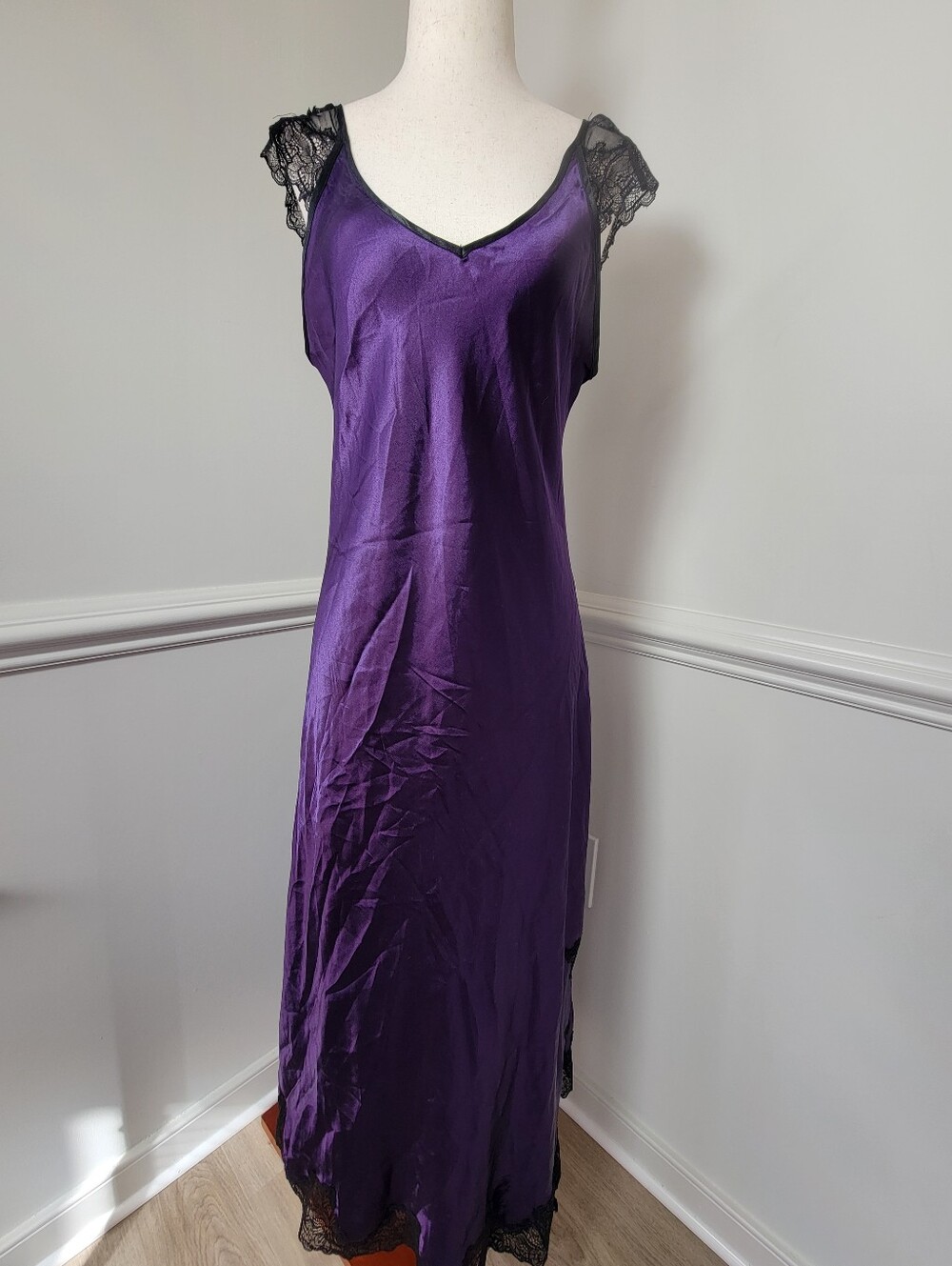 Oscar de la Renta Pink Label Purple Satin Lace Maxi Nightgown S Gothic